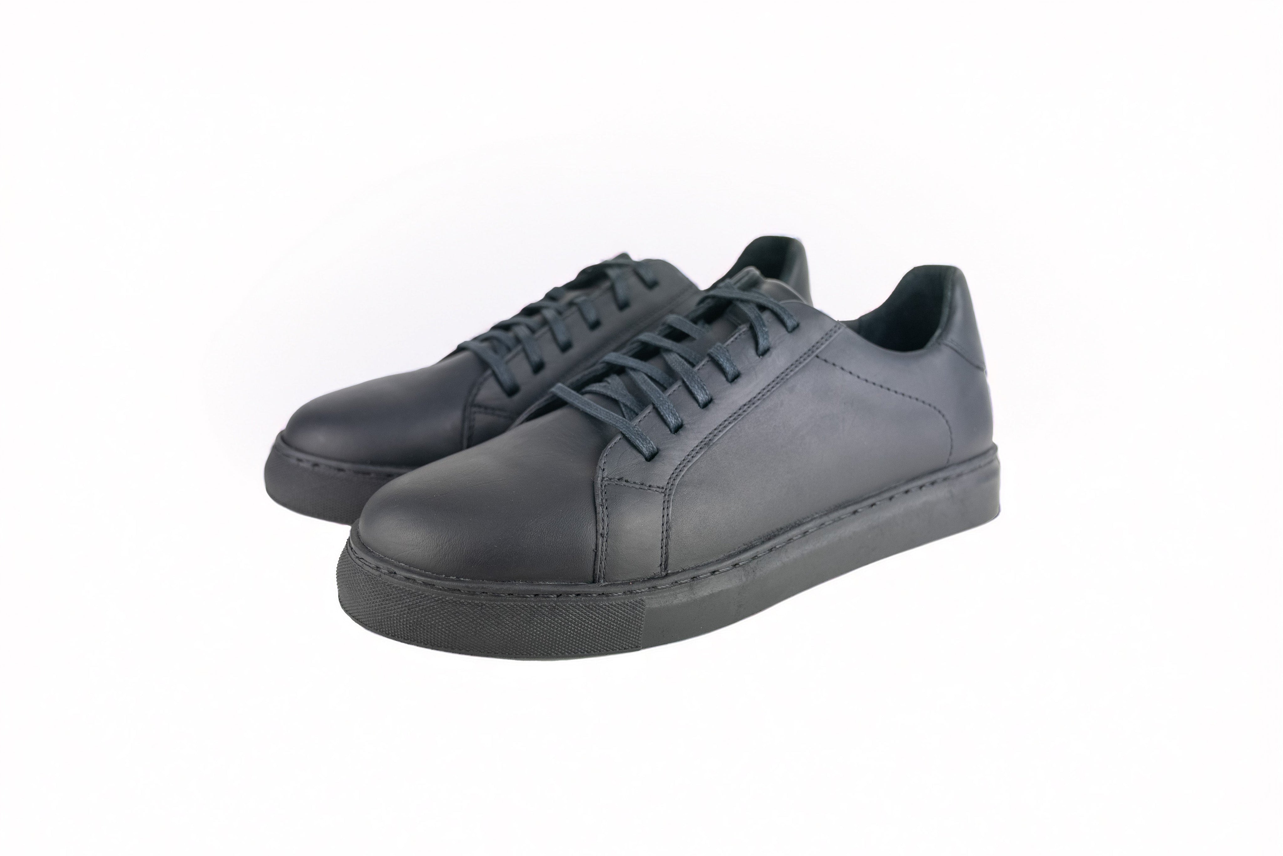 Zapato de cuero nuevo Ralton