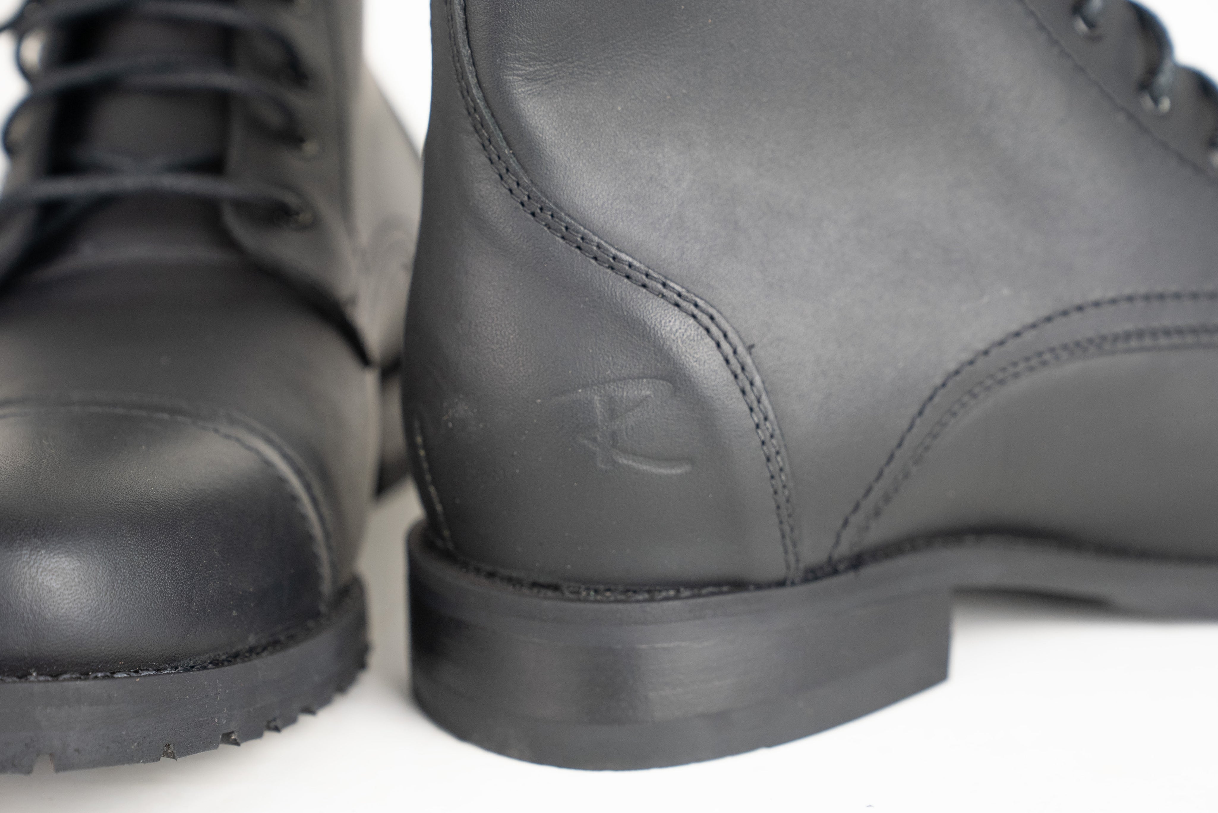 Botin Casual Austria Negro Mate