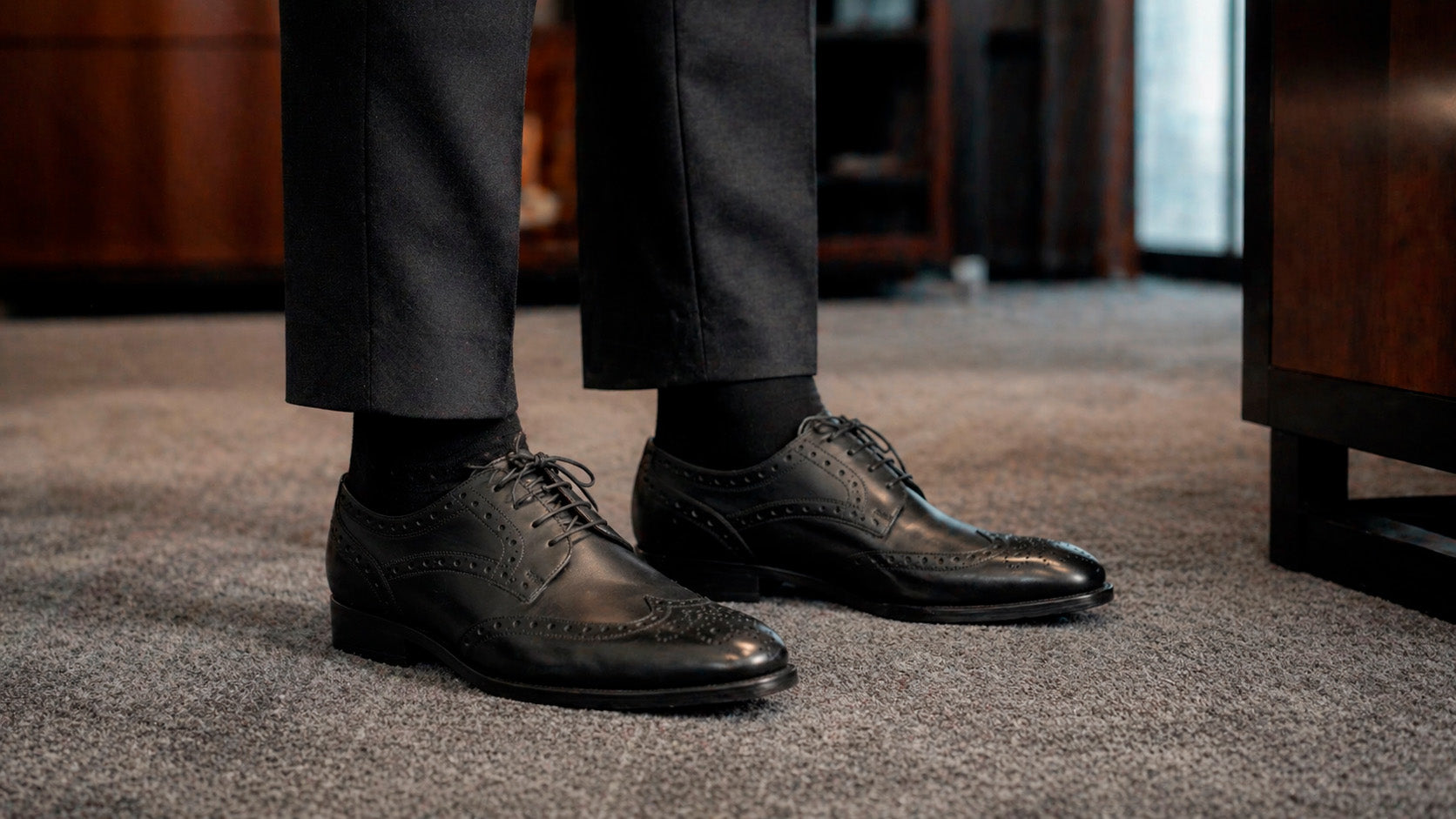 zapatoso_chicago_negro_pantalon_negro.jpg